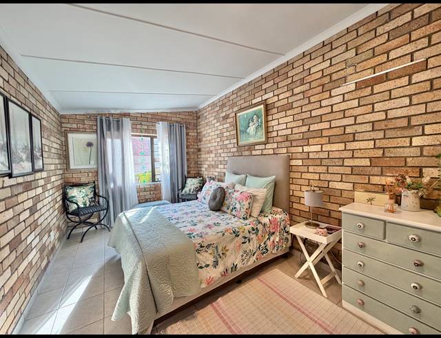 4 BEDROOM HOUSE FOR SALE IN KABELJAUWS